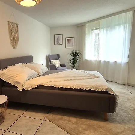 Moderne Gaestesuite
